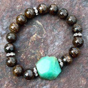 CHRYSOPRASE Nugget & Bronzite 10mm Bead Stretch Bracelet